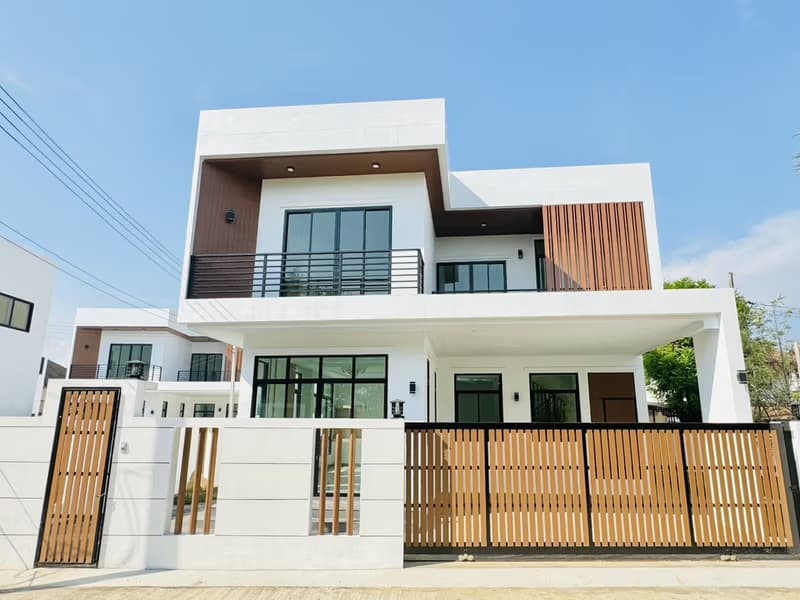 4 Bed House for Sale in Mueang Chiang Mai