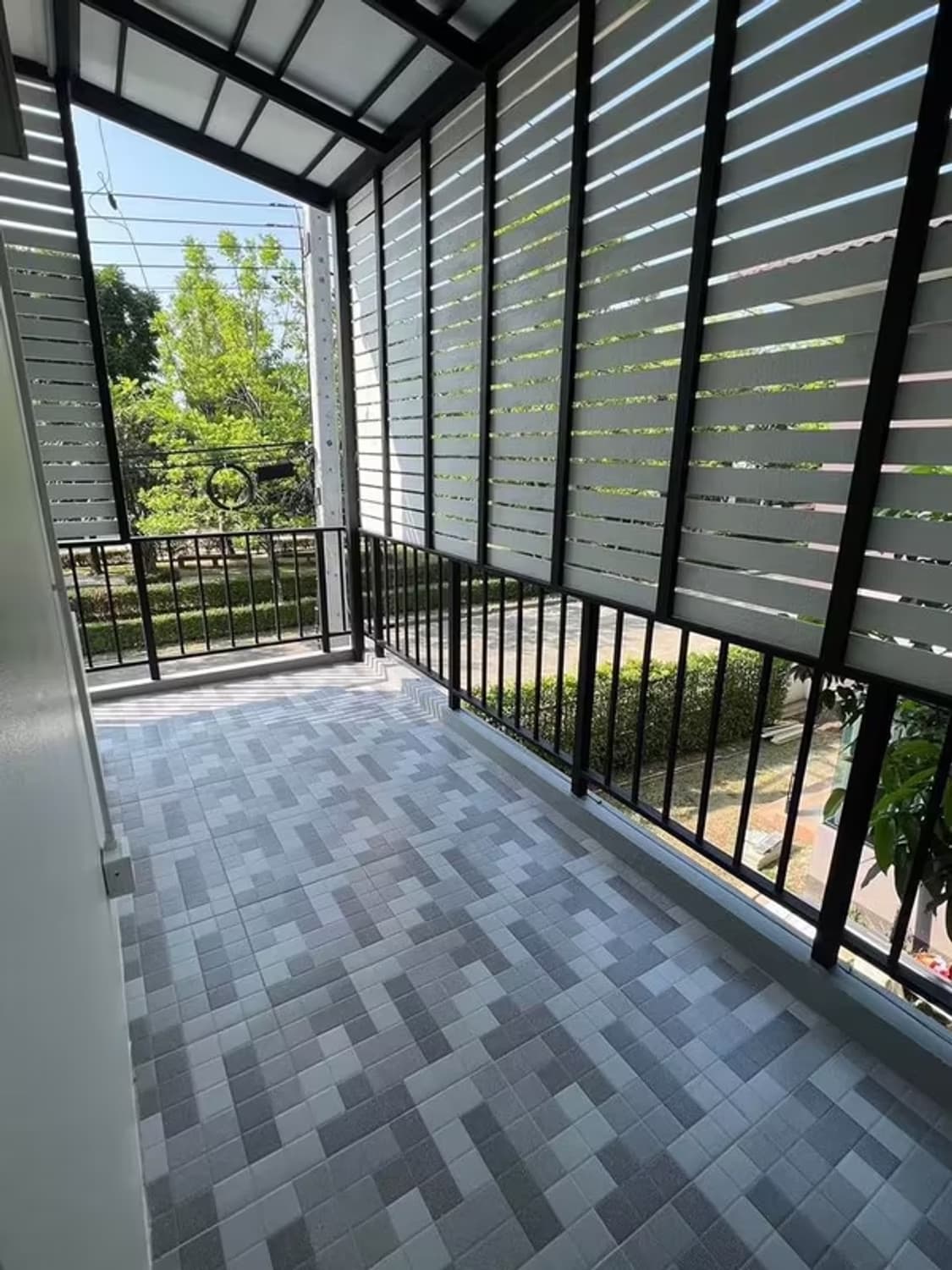 3 Bedroom House - Image 10