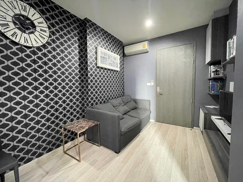 Condo for Rent at Centric Huai Khwang Station