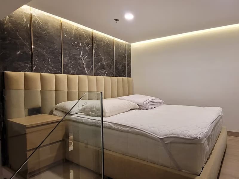 4 Bed Condo for Rent and Sale in Watthana