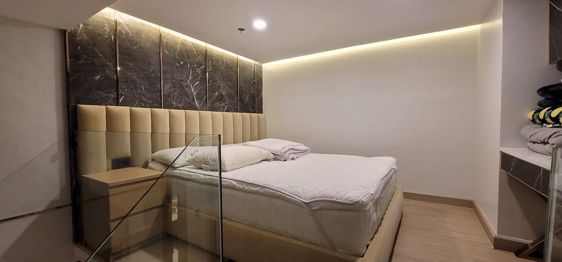4 卧室 公寓 用于 出租和出售 在 Watthana - Image 17