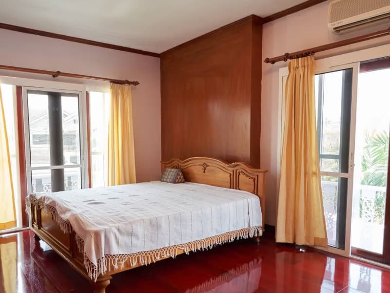 House for Sale in Bang Na.