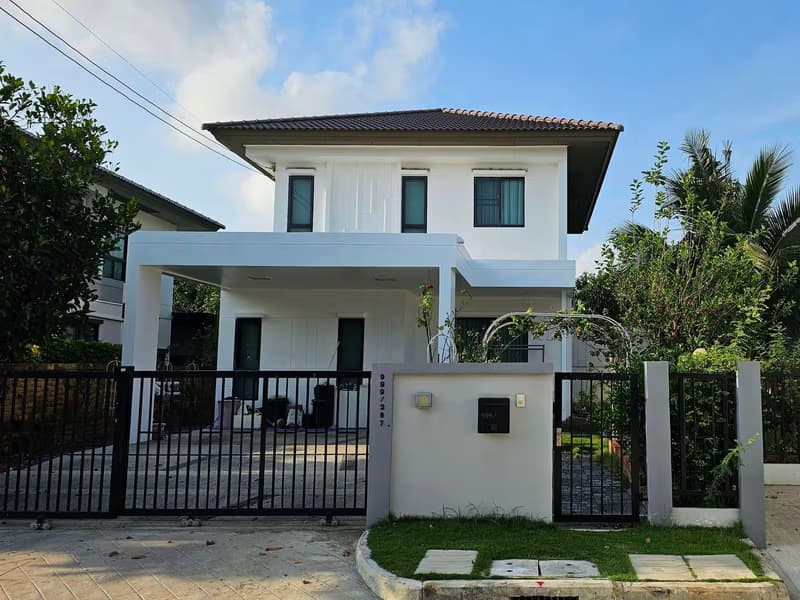 House for Sale at Bang Phli  Samut Prakan 