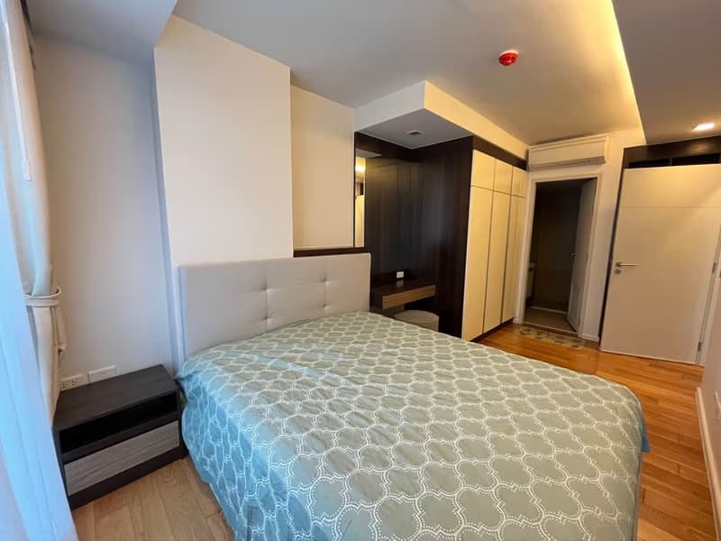Condo for Rent at Focus Ploenchit