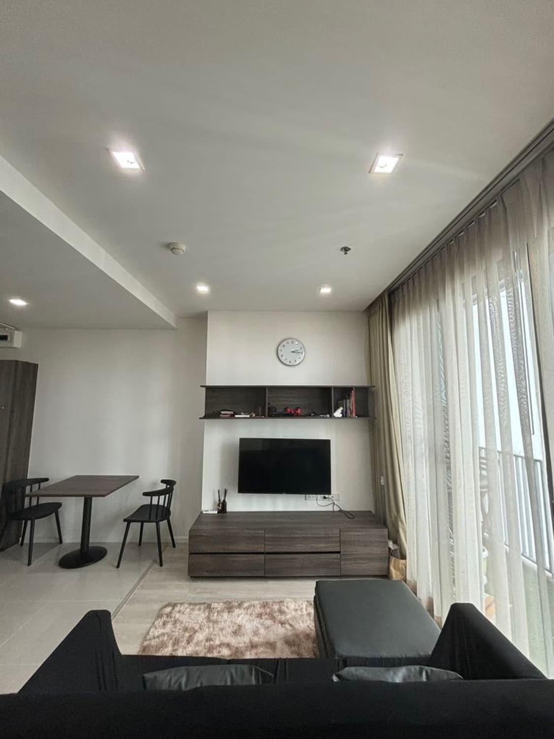 1 Bed Condo for Rent and Sale in Din Daeng - Image 2