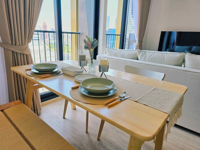 2 Bed Condo for Rent in Watthana
