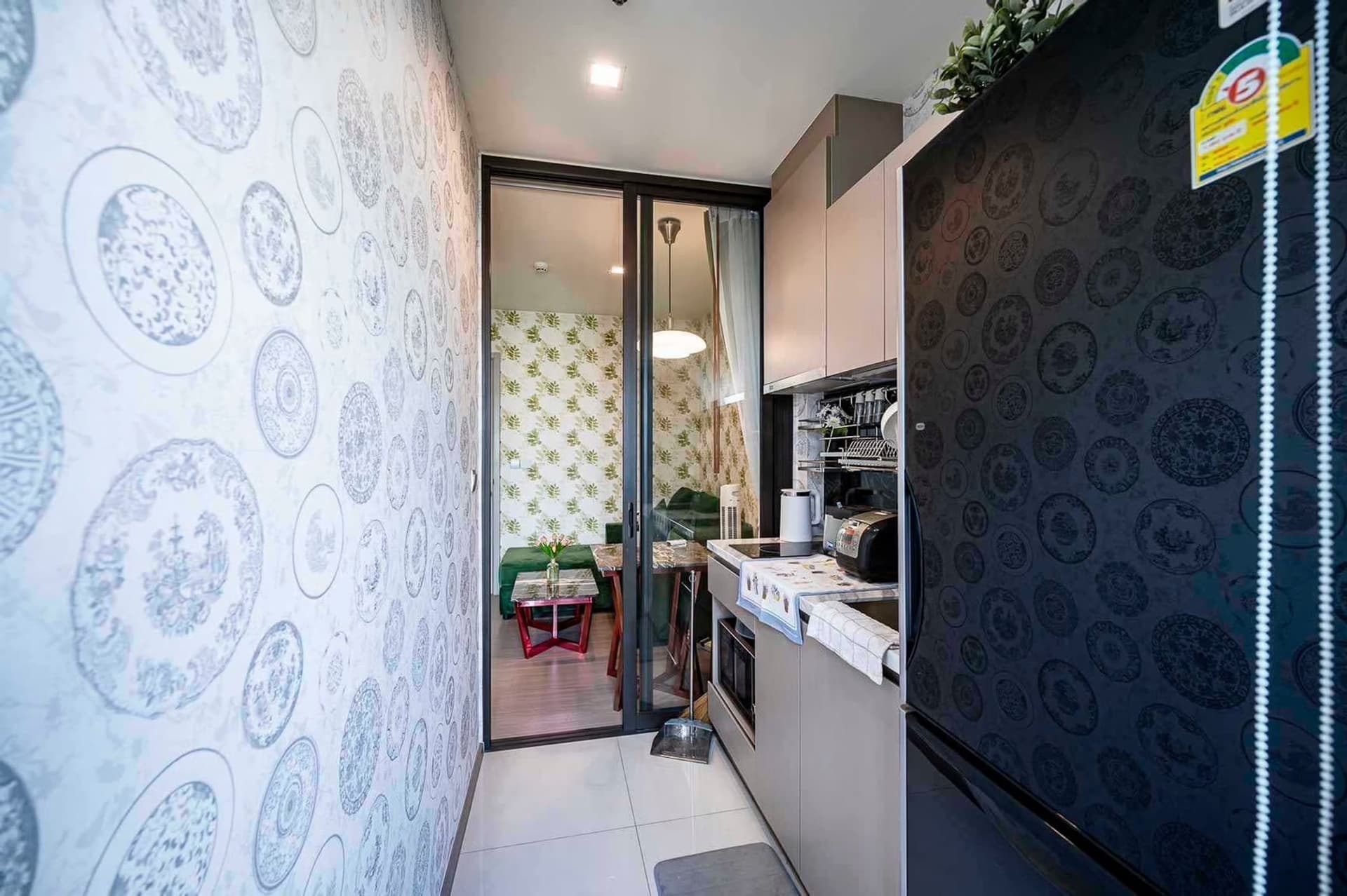 1 Bed Condo for Sale in Phra Khanong - Image 8