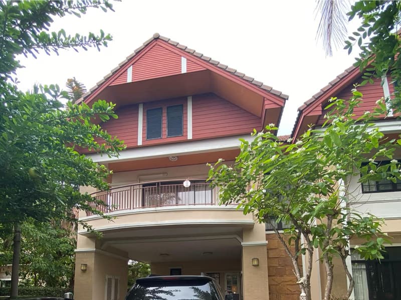 4 Bed House for Sale in Saraphi