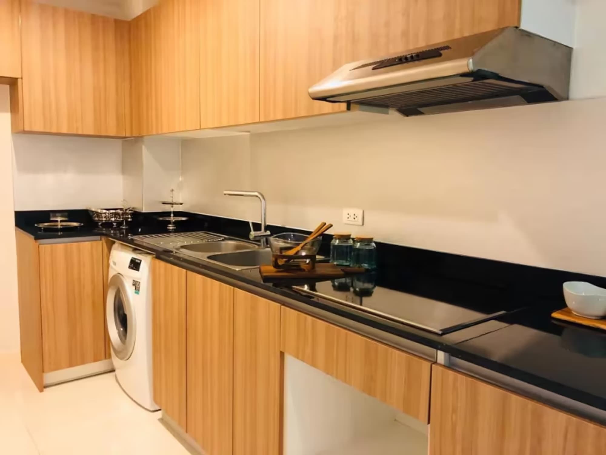 3 Bedroom Condo - Image 3