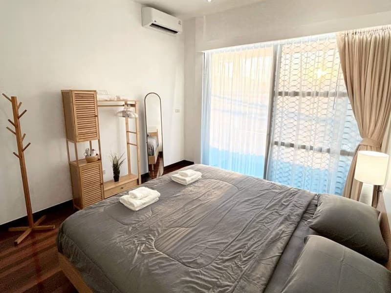 2 Bed Townhouse for Rent in Khlong Toei