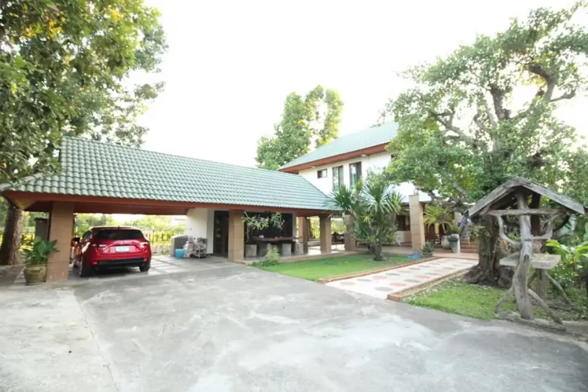 3 Bedroom House - Image 2