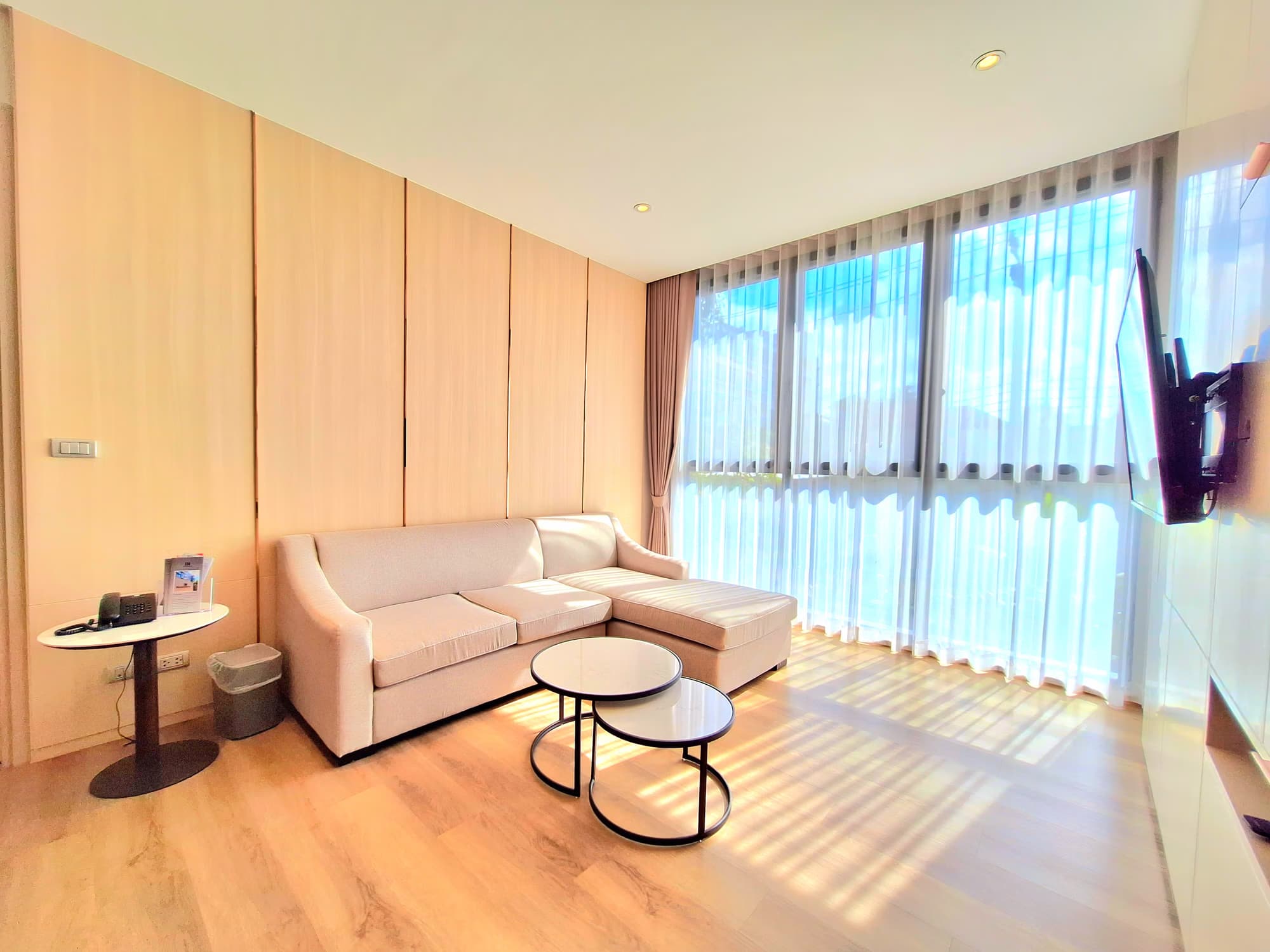 Condo for Rent at Bearing Residence - Image 1