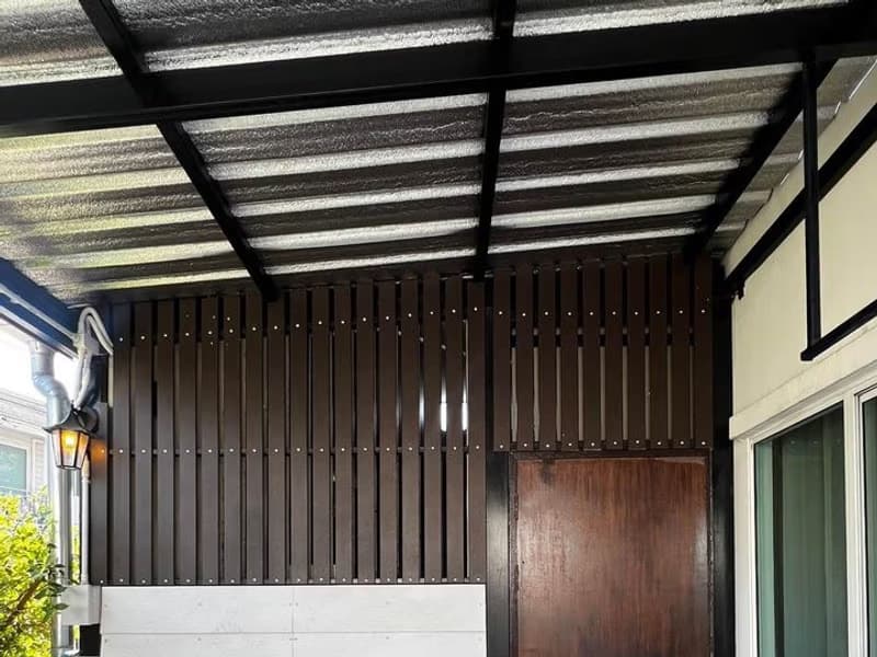 4 Bed Townhouse for Rent and Sale in Mueang Chiang Mai