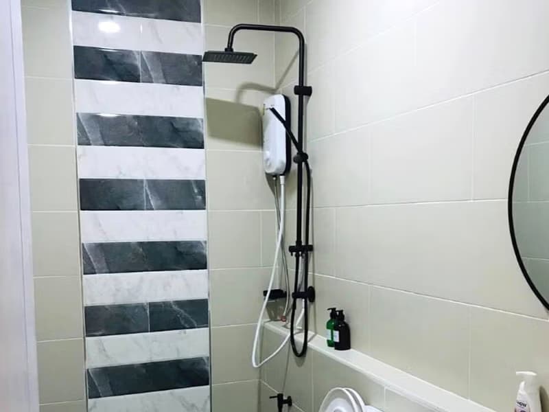 4 Bed Townhouse for Rent in San Kamphaeng District