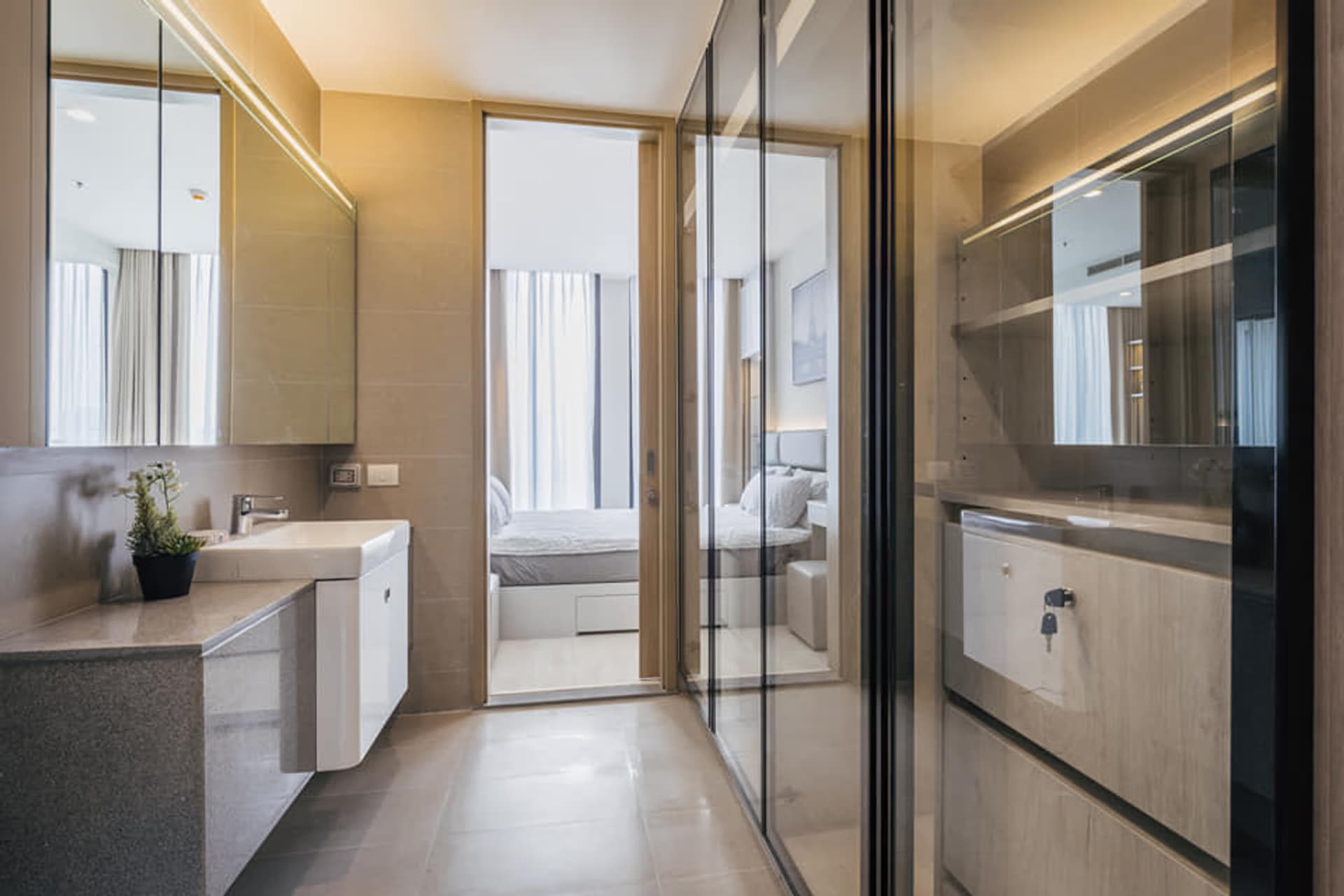 1 ห้องนอน Condo สำหรับ จำหน่าย ใน วัฒนา - Image 3
