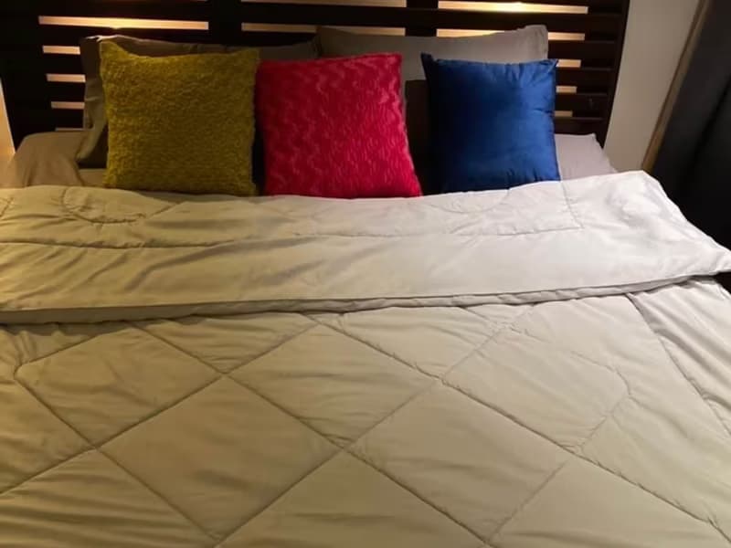 Condo for Rent at Sky Villas