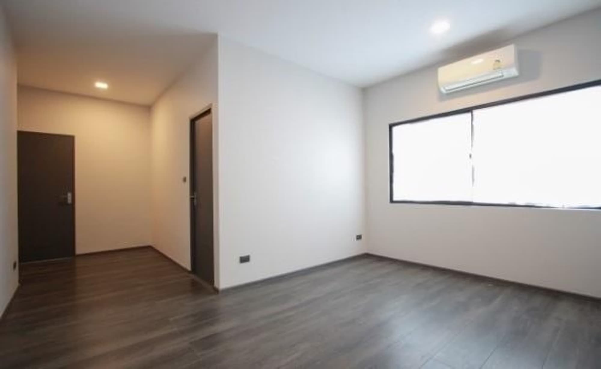 3 ห้องนอน บ้าน สำหรับ ขาย ใน Bang Phli, Samut Prakan - Image 10