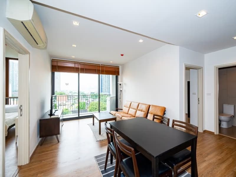 2 Bed Condo for Rent in Watthana