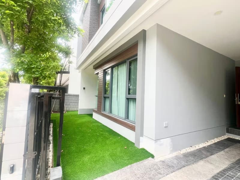 4 Bed House for Rent in Prawet