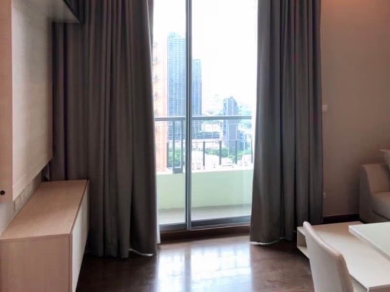 1 Bed Condo for Sale  Near Phetchaburi MRT