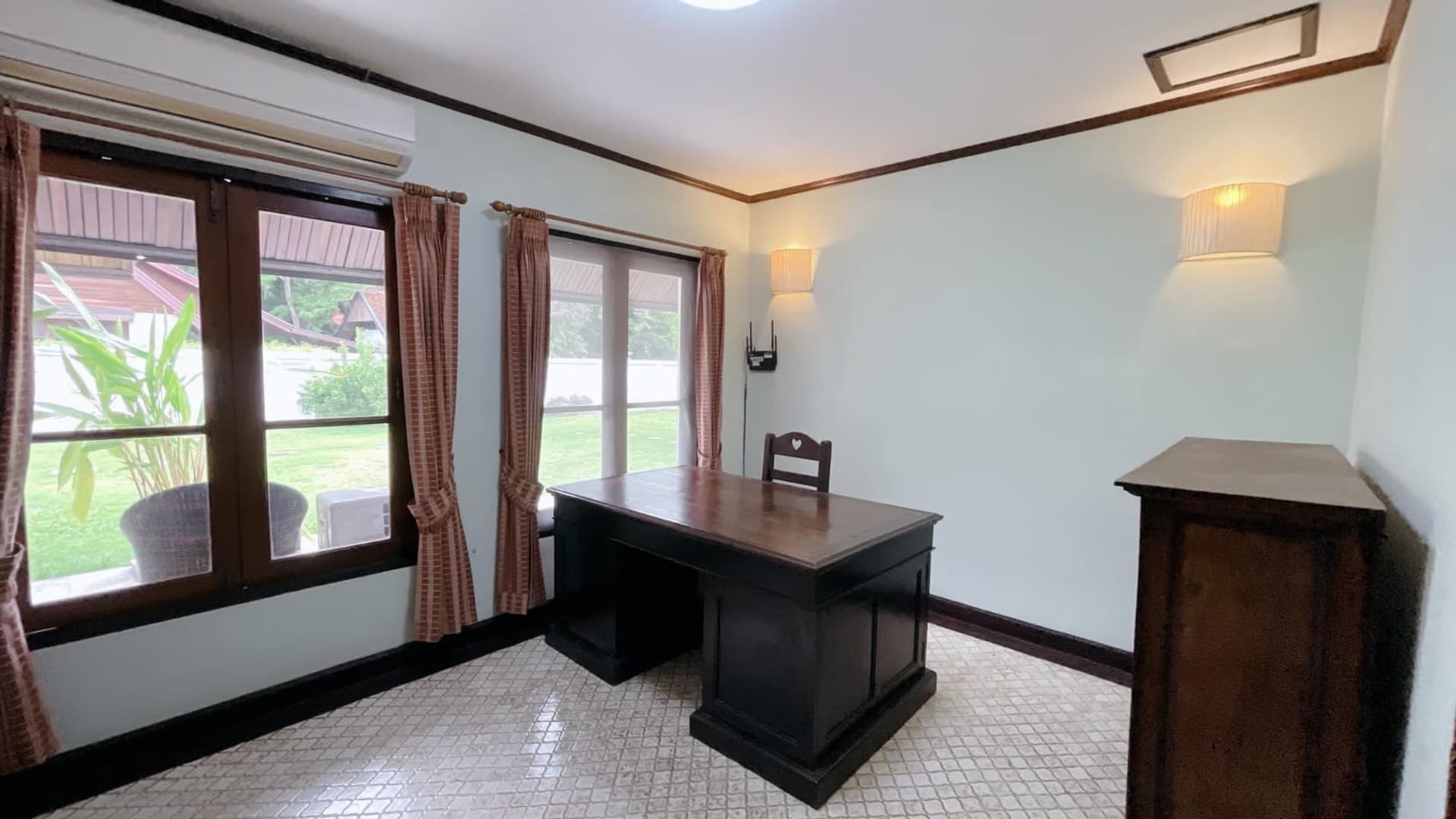 4 Bed House for Rent and Sale in Hang Dong - Image 13