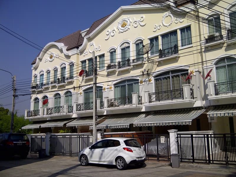 Townhouse for Rent, Sale at Baan Klang Muang The Royal Monaco Srinakarin-Pattanakarn