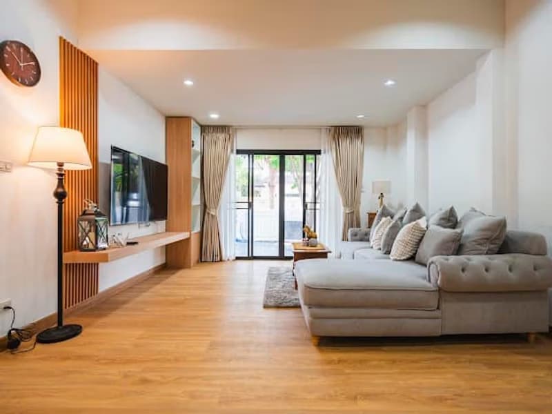 3 Bed House for Rent and Sale in Hang Dong
