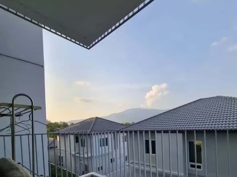 1 Bedroom Condo