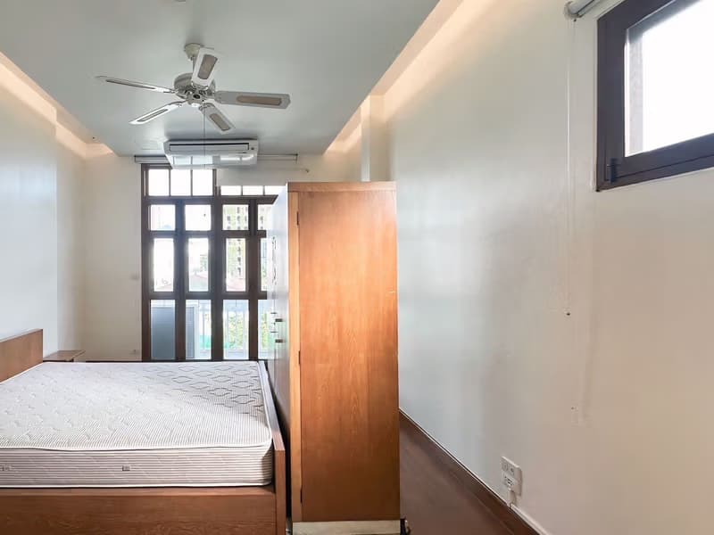 3 Bed House for Rent in Khlong Toei