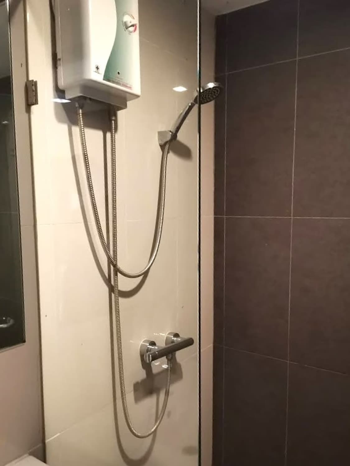 2 Bed Condo for Rent in Khlong Toei - Image 12