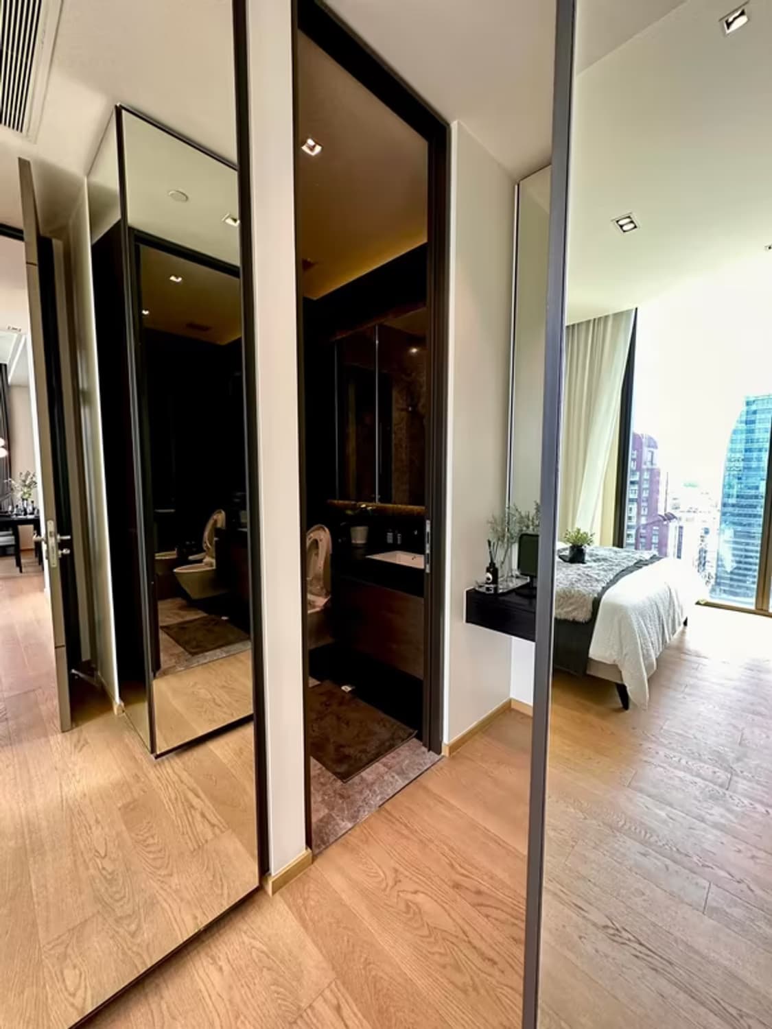  Condo for Rent, Sale at 28 Chidlom by SC Asset - Image 6