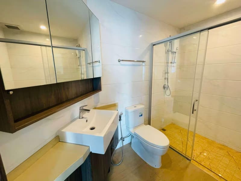 1 Bed Condo for Sale in Huai Khwang