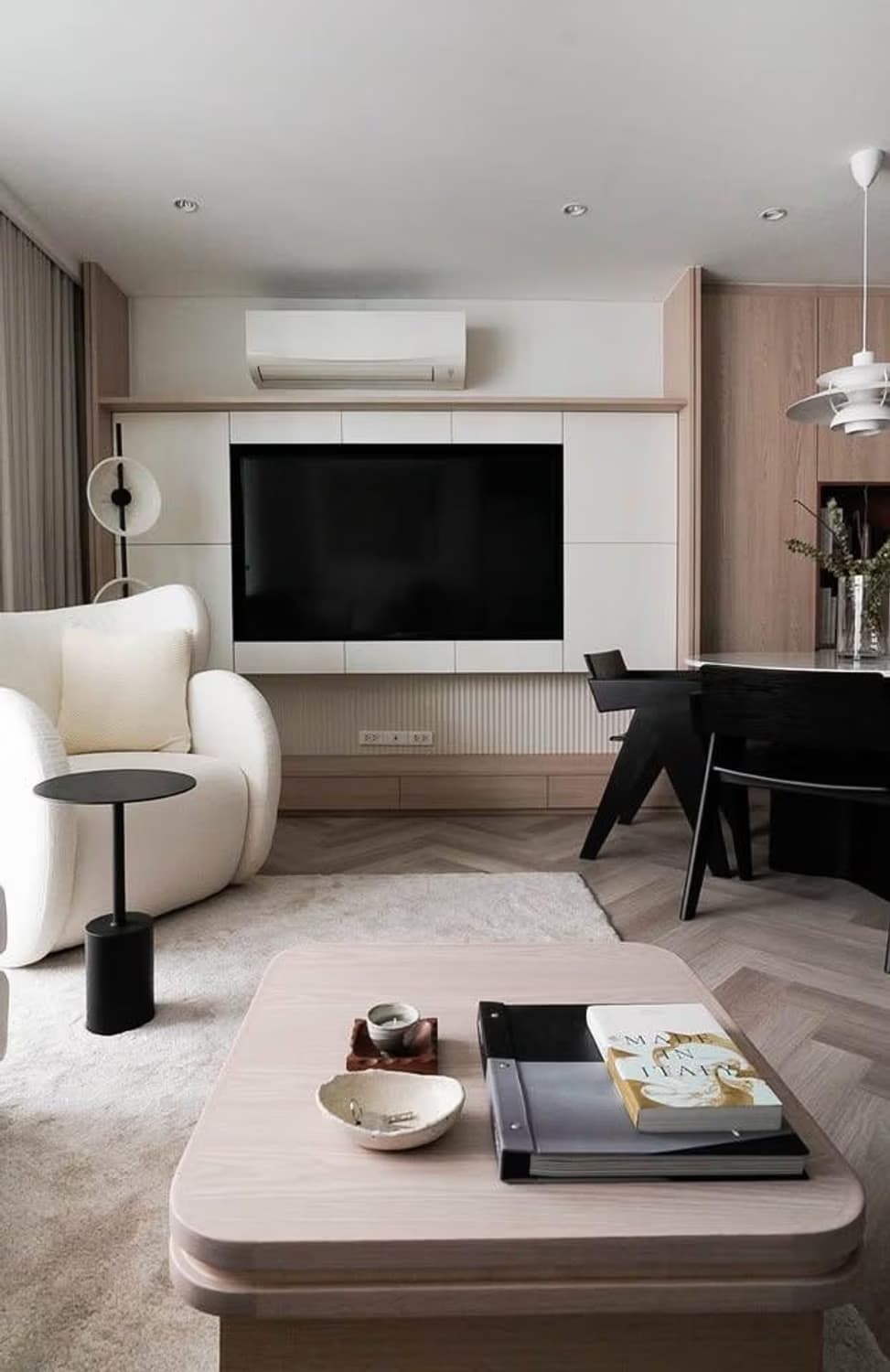 Condo for Sale at The Address Pathum Wan - Image 3