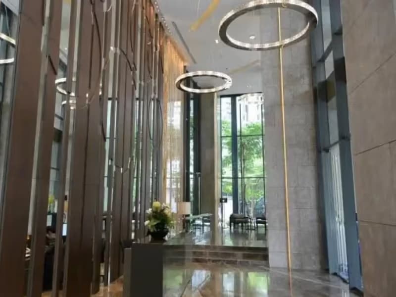 1 Bedroom Condo