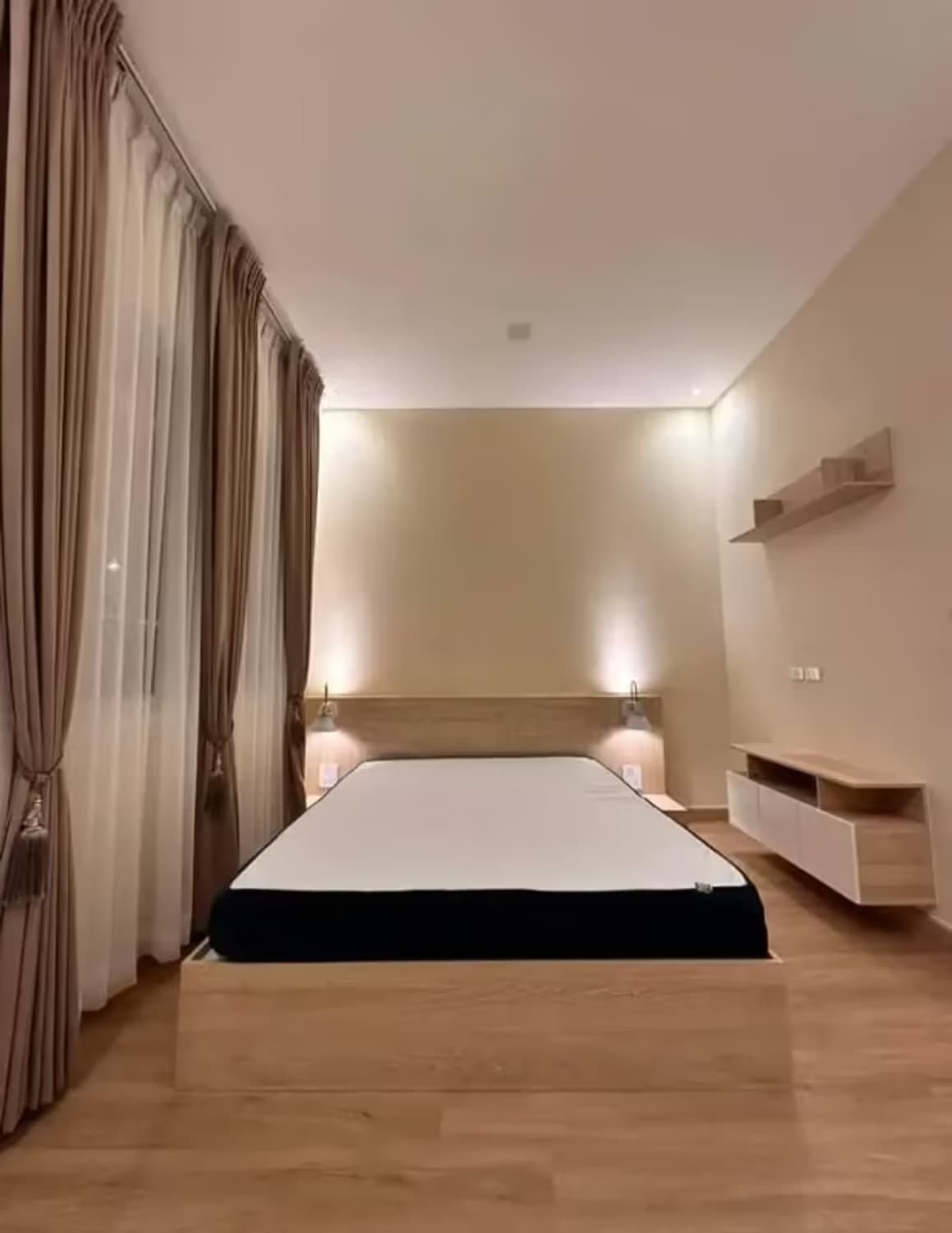 2 Bedroom House - Image 9