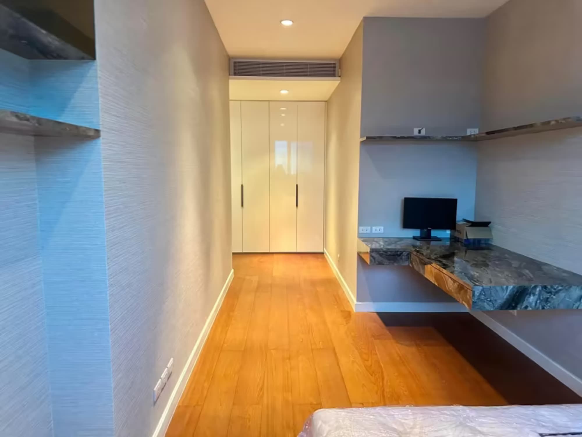 2 Bedroom Condo - Image 10