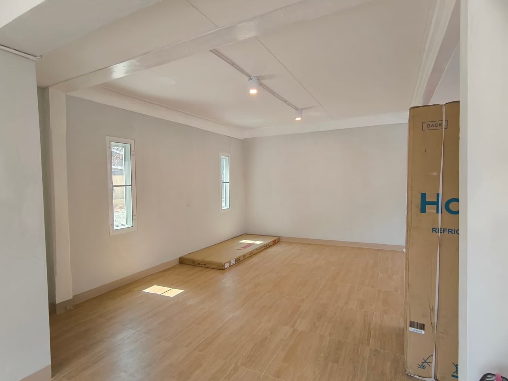 9 Bed House for Rent in Mueang Chiang Mai - Image 10