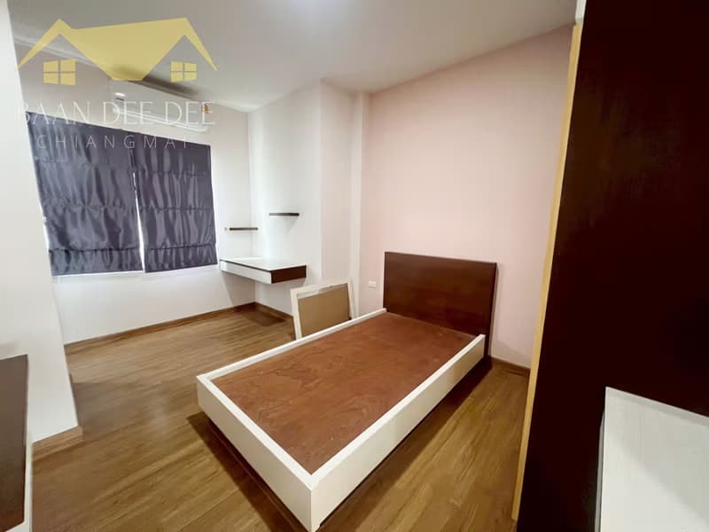4 Bed House for Rent in Mueang Chiang Mai