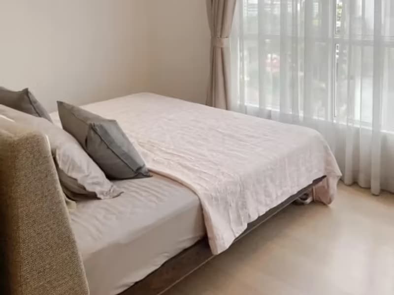 1 Bedroom Condo