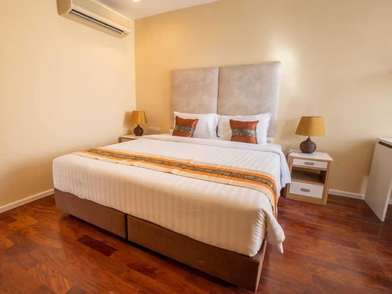 Condo for Rent at GM Service Apartment