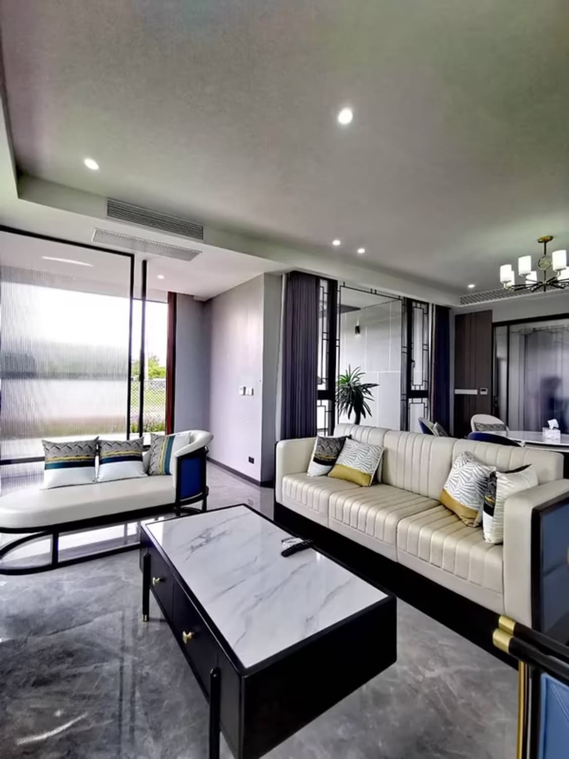 Luxury Pool Villa at San Sai - Image 13
