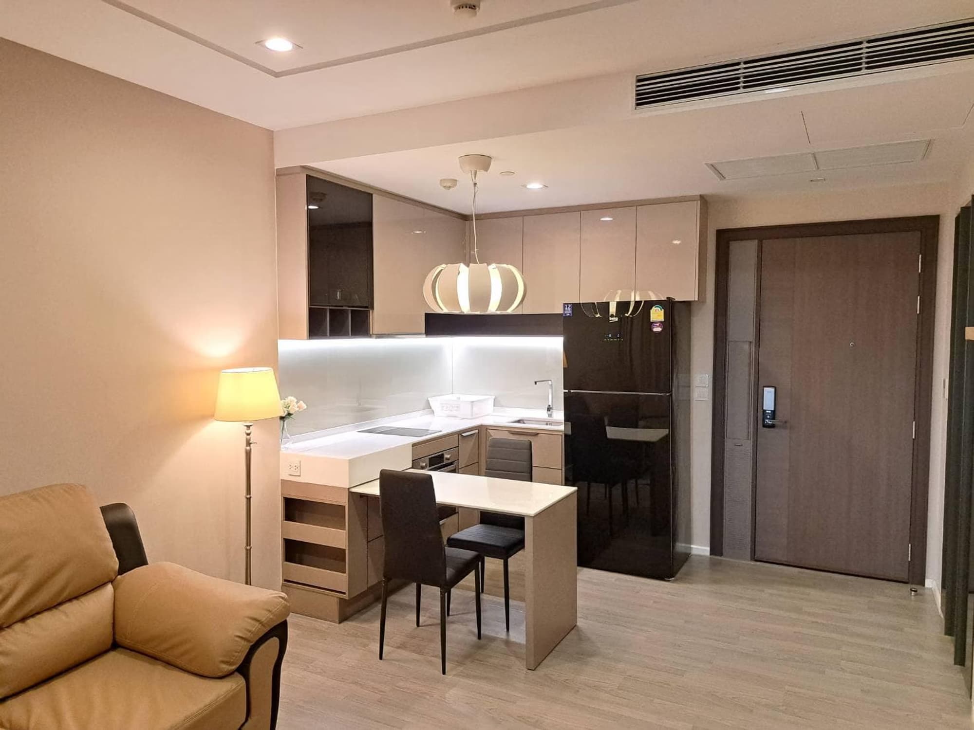 1 ห้องนอน Condo สำหรับ จำหน่าย ใกล้ Bang Pho MRT - Image 8