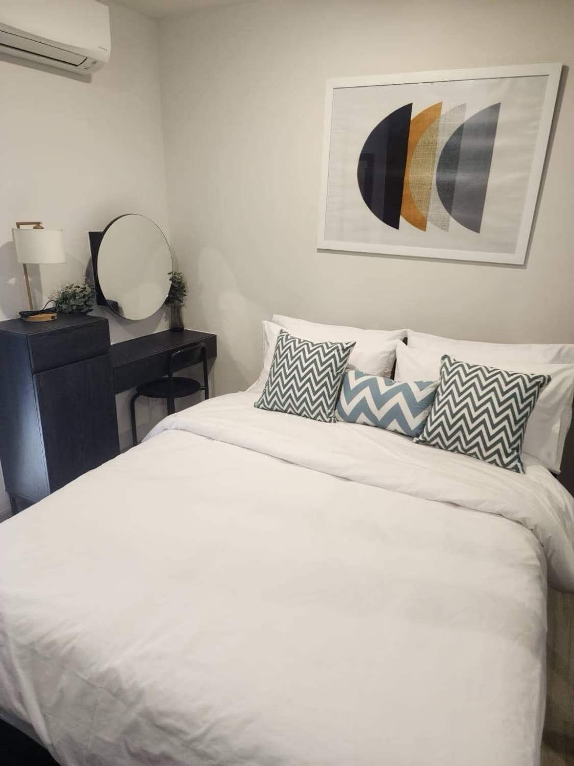 1 Bed Condo for Sale  Near Huai Khwang MRT - Image 8