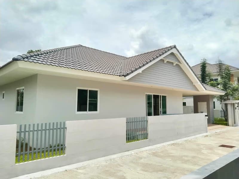 House for Sale in San Phak Wan, Hang Dong.