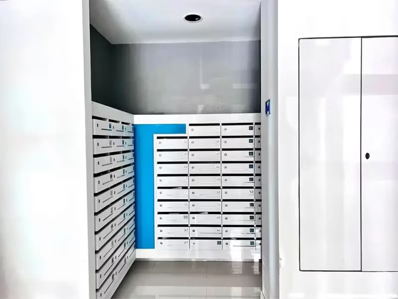 1 Bedroom Condo