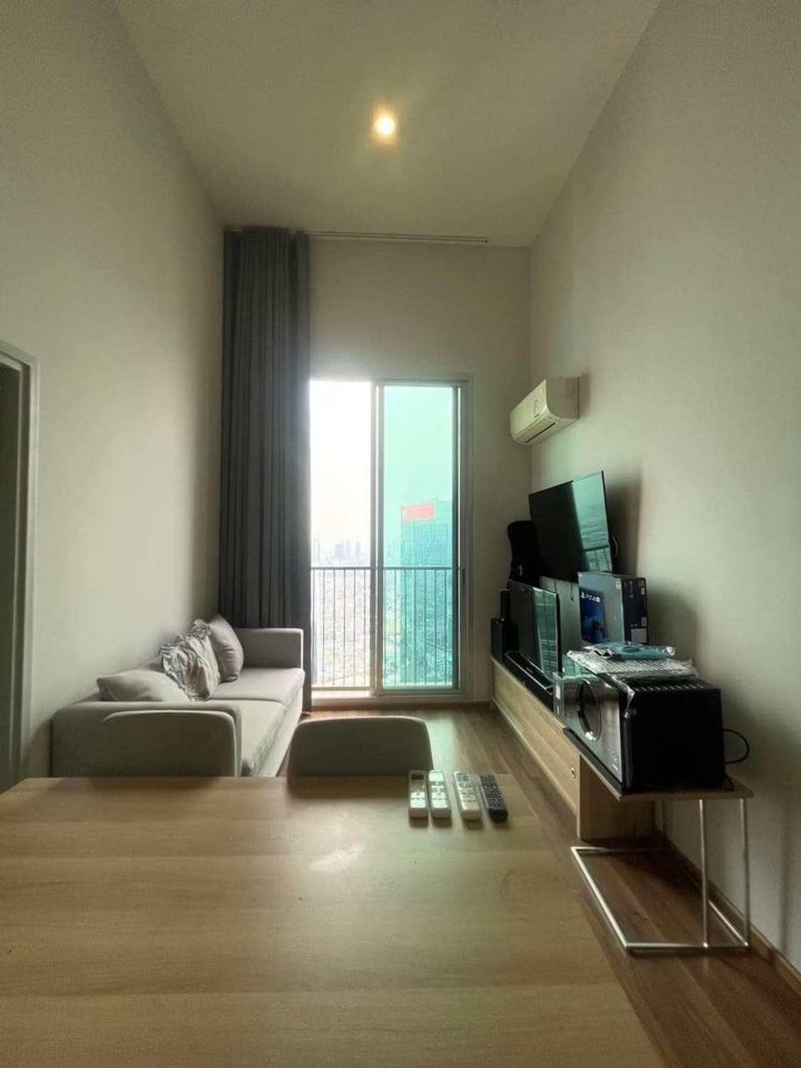 2 Bed Condo for Rent  Near Thailand Cultural Centre MRT - Image 1