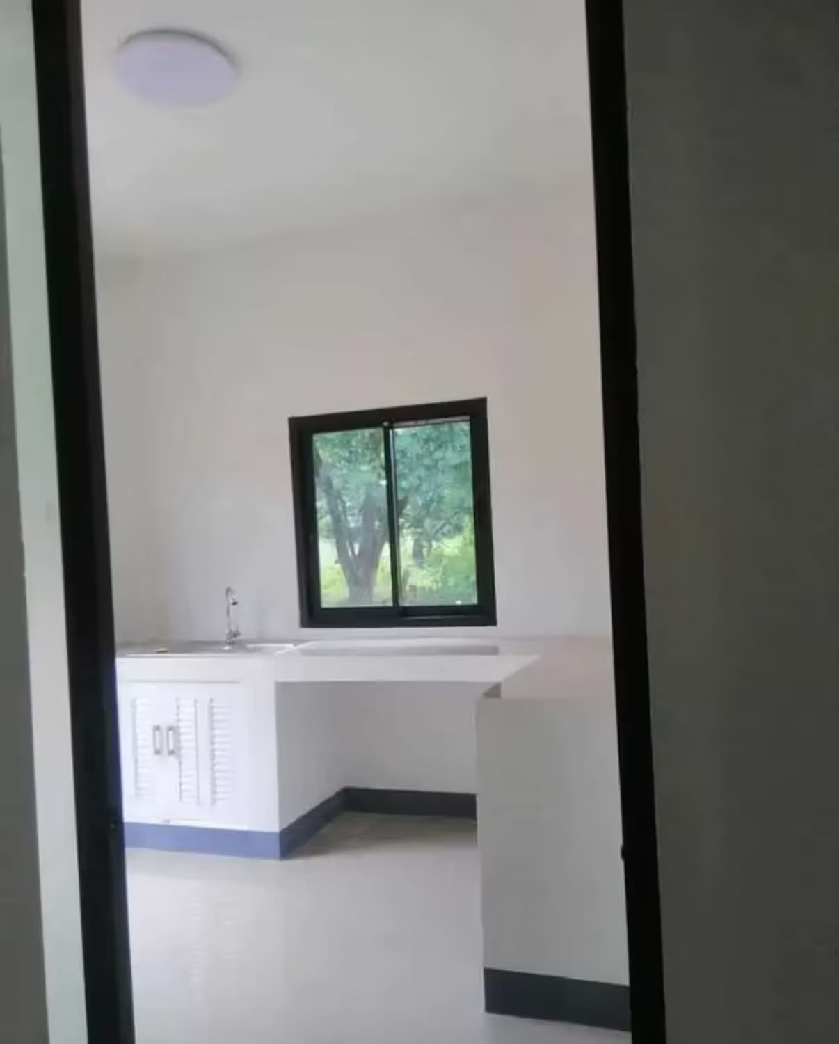 2 Bedroom House - Image 2
