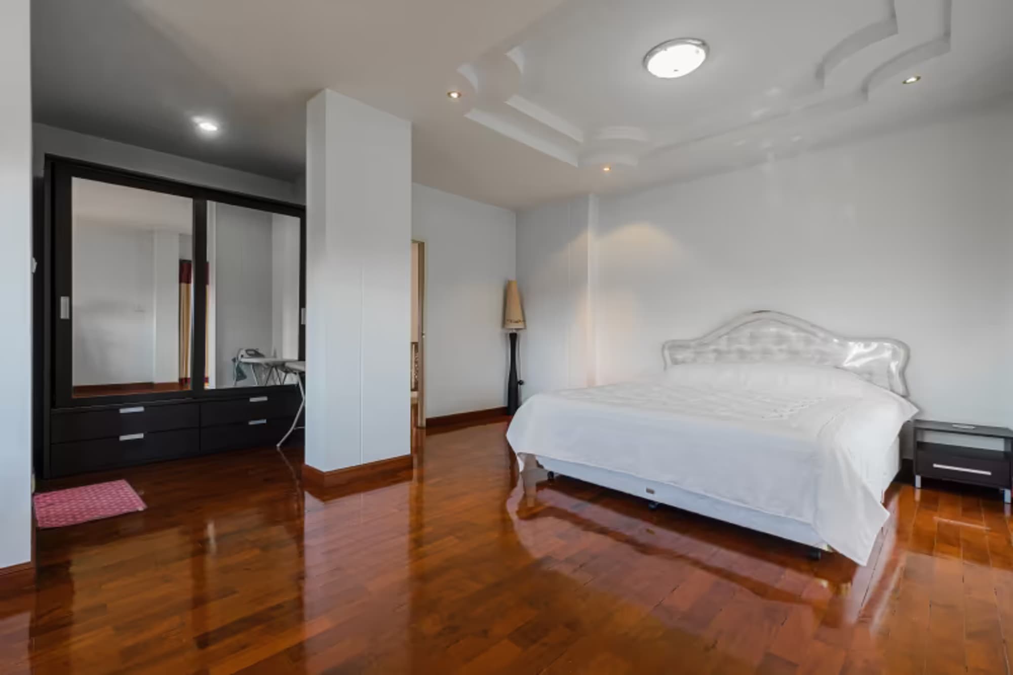 3 Bedroom House - Image 27