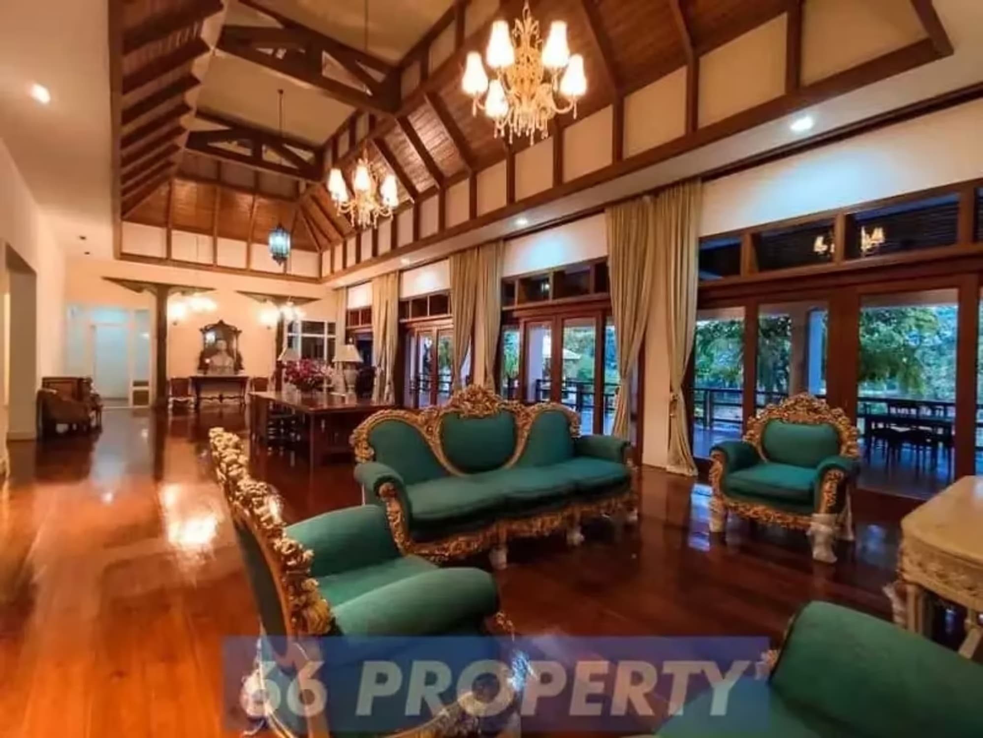 15 Bedroom House - Image 3