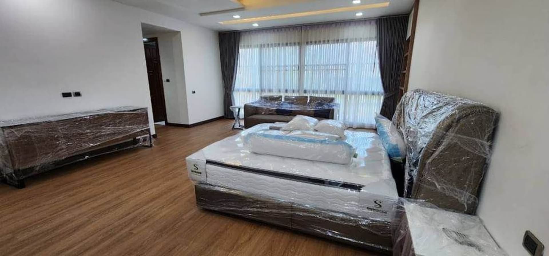 3 Bedroom House - Image 3